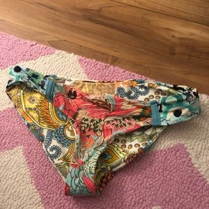 Colorful and reversible maaji bottoms